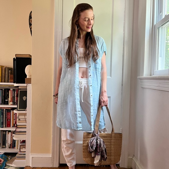 Holding Horses Anthropologie S Linen Button Split Side Cover Up Shirt Top - Picture 2 of 10